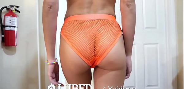 trendsLUBED Bath Time Playtime With Slippery Shaved Pussy Babe